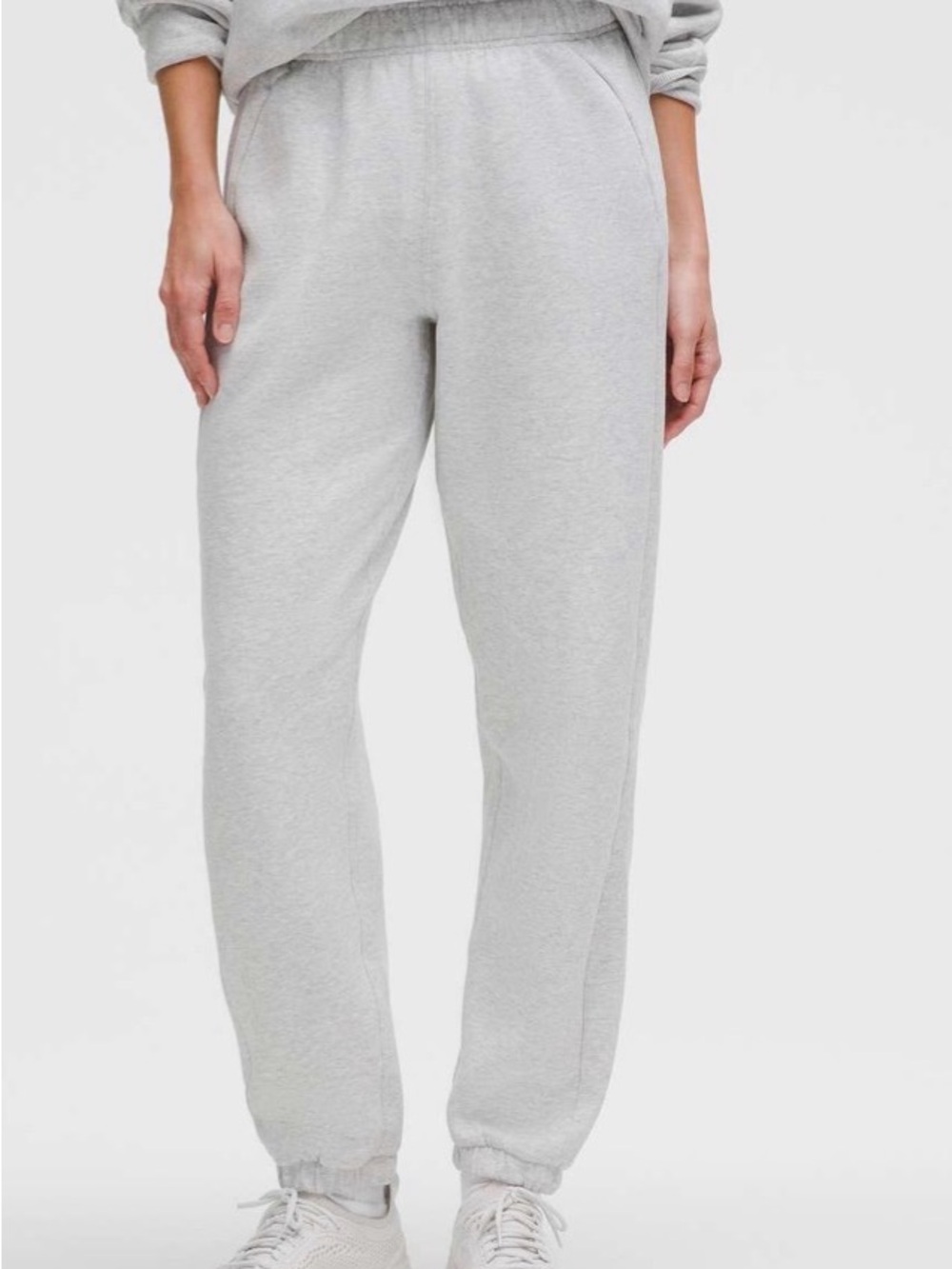 Lululemon Scuba Mid-Rise Oversized Jogger *Regular Size Small